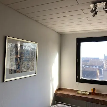 Schone Monteure In Meiderich 47137 Lägenhet